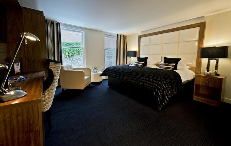 Hotel Colessio room 3 768x485